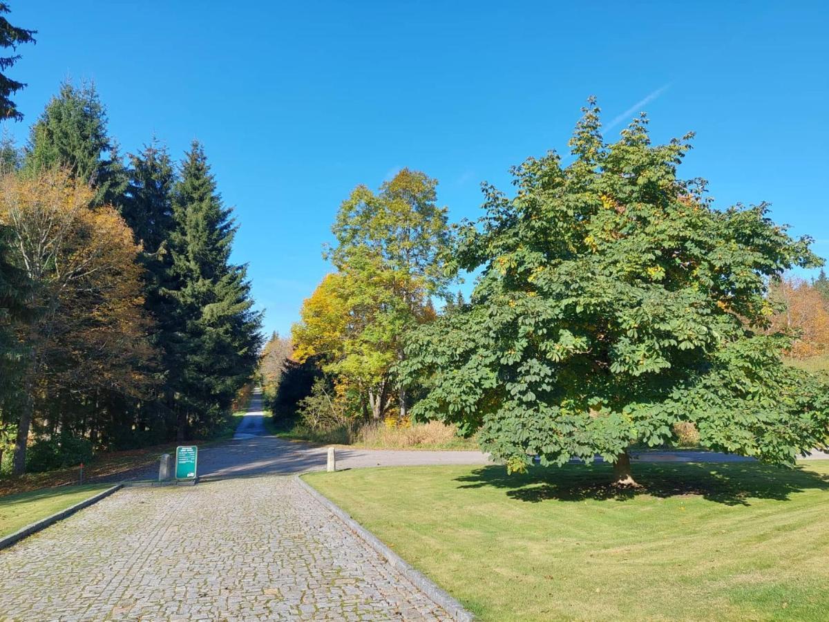 Hotel Svatý Tomáš Přední Výtoň Exteriér fotografie